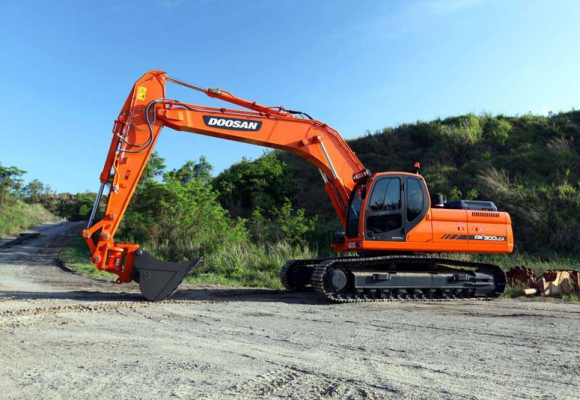 Гусеничный экскаватор DOOSAN DX300LCA