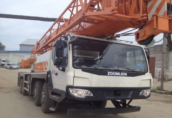 Автокран ZOOMLION QY55V542.T2